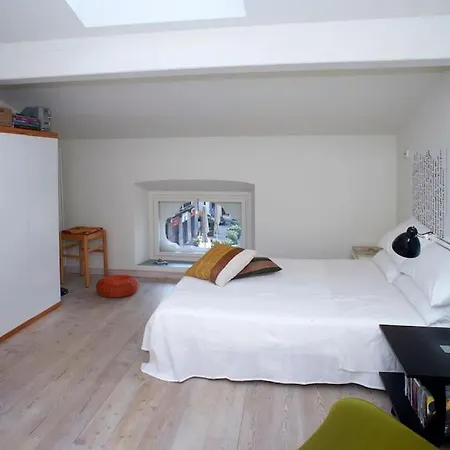 Cozy Nest Daire Como